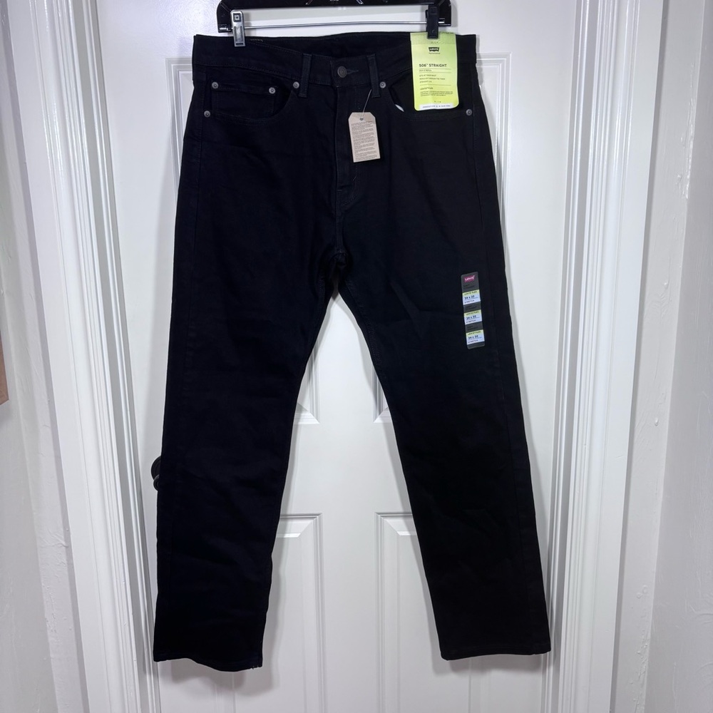 NWT Levi’s Flex 506 Straight Leg Jeans Men’s 34x32 Black